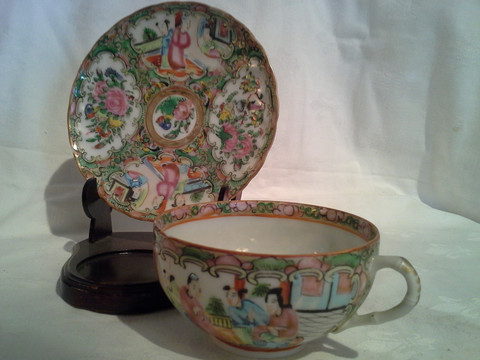 Famille Rose Medallion Tea cup and Saucer with display stand